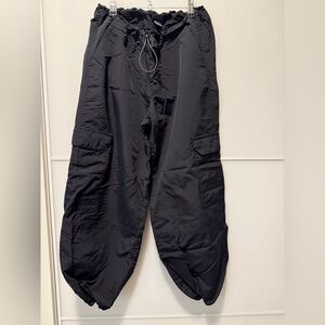 Old Navy Quick Dry Puff Pant